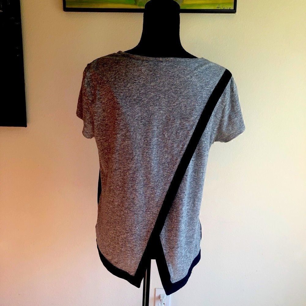 Slit Open Back Short Sleeve blouse - Picture 3 of 8